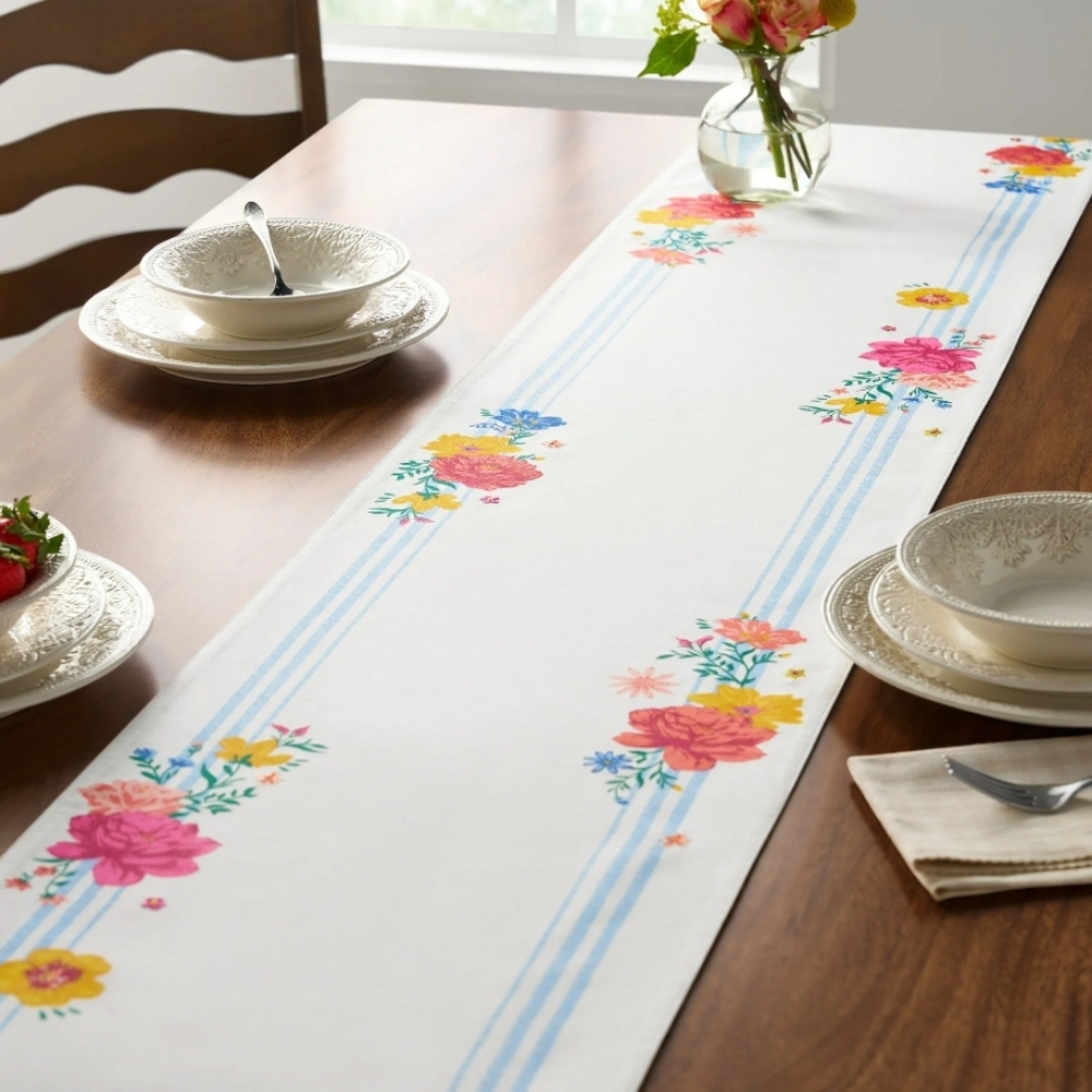 💕 The Pioneer Woman Blooming Frontier  Floral Design 14" X 90" Table Runner